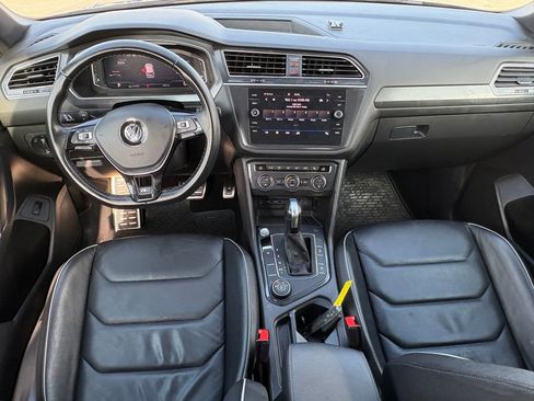 Used 2020 Volkswagen Tiguan SEL Premium R-Line w/ 3rd Row Seat Package AWD/4WD image 15