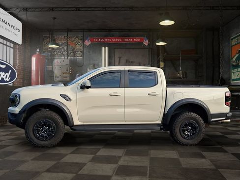 Used 2025 Ford Ranger Raptor AWD/4WD image 3