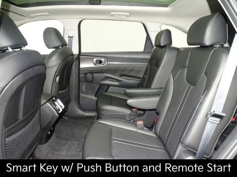 Certified 2023 Kia Sorento SX image 14