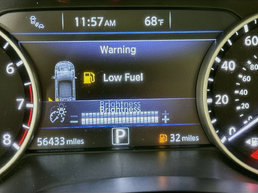 Used 2016 Nissan Murano Platinum w/ Platinum Technology Package AWD/4WD image 24