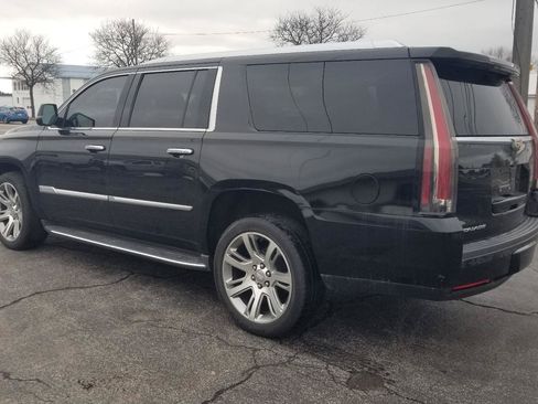Used 2015 Cadillac Escalade ESV Premium AWD/4WD image 3