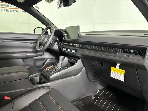 Used 2025 Honda CR-V Sport-L image 32