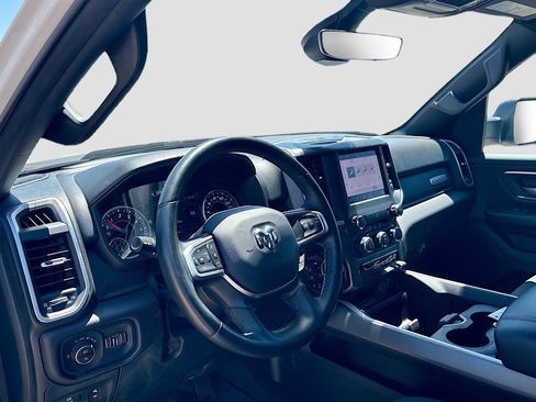 Used 2022 RAM 1500 Big Horn AWD/4WD image 9