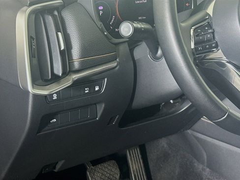 Used 2024 MAZDA CX-90 Plug-In Hybrid w/ Preferred image 17