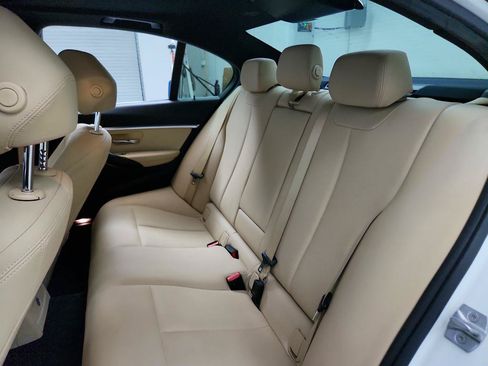 Used 2018 BMW 330i Sedan RWD image 23