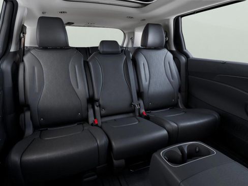 New 2026 Kia Carnival SX image 16