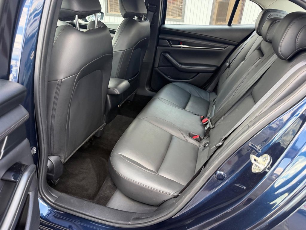 Used 2024 MAZDA MAZDA3 s FWD image 16