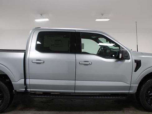New 2026 Ford F150 XLT w/ Equipment Group 302A MID AWD/4WD image 10