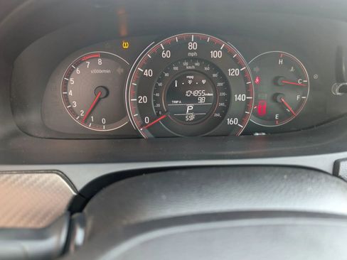 Used 2017 Honda Accord Sport image 18