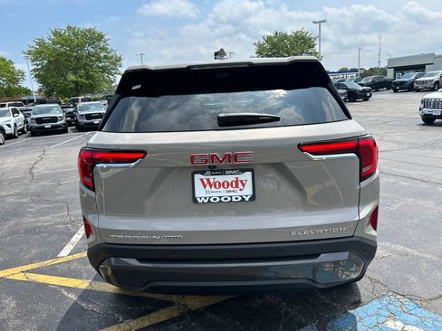 New 2027 GMC Terrain Elevation w/ Technology Package II AWD/4WD image 9