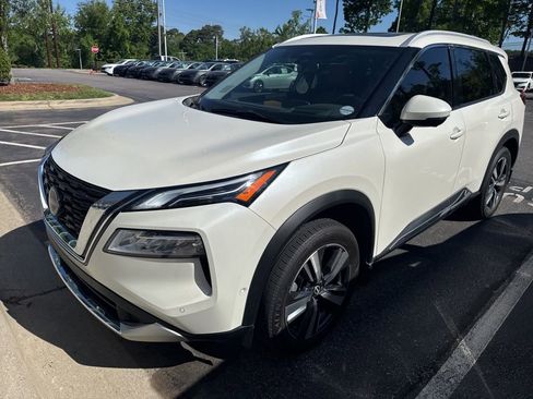 Certified 2023 Nissan Rogue Platinum w/ Platinum Premium Package FWD image 1