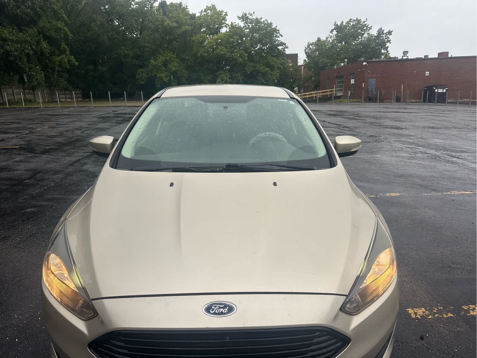 Used 2017 Ford Focus SE FWD image 6