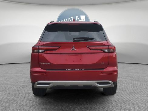 Used 2023 Mitsubishi Outlander SE AWD/4WD image 5