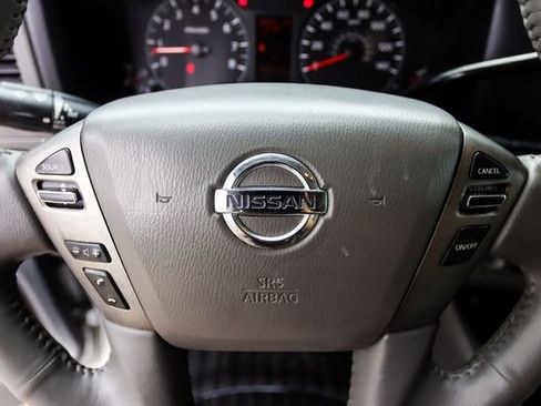 Used 2016 Nissan NV 3500 SL image 30