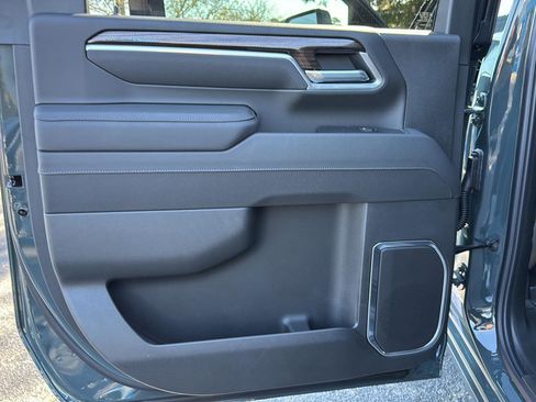 New 2026 Chevrolet Silverado 2500 LT image 17