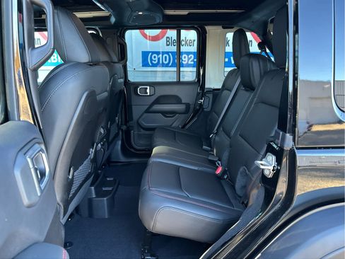 New 2025 Jeep Wrangler Rubicon w/ XTREMEE 35" Tire Package image 66