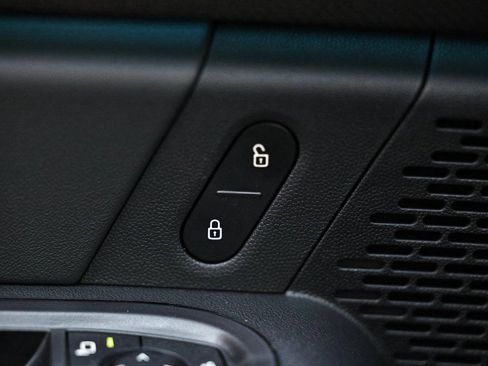 Used 2025 MINI Cooper Countryman S image 18