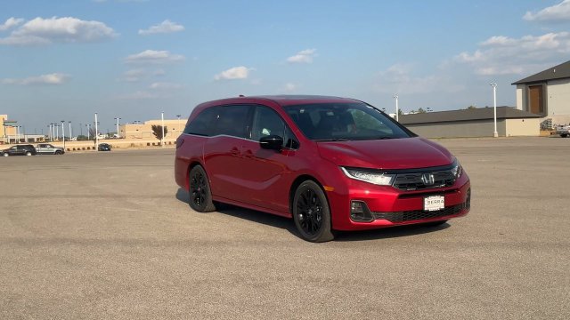 New 2026 Honda Odyssey Sport-L image 2
