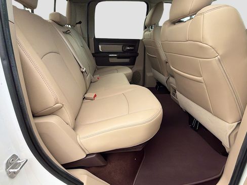 Used 2017 RAM 1500 Laramie image 20