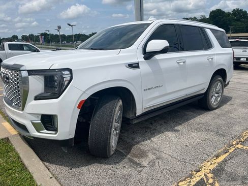 Used 2024 GMC Yukon Denali w/ Advanced Technology Package AWD/4WD image 1
