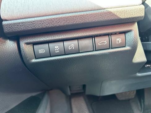 Used 2026 Toyota Camry LE w/ Convenience Package FWD image 20