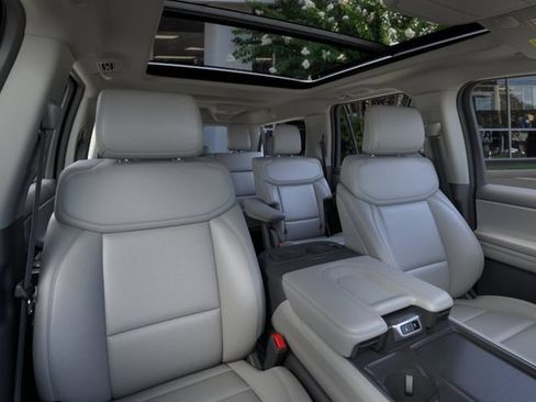 New 2026 Ford Expedition Max Active AWD/4WD image 10