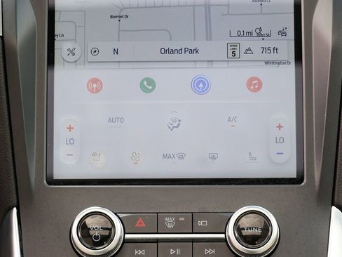 Used 2024 Ford Edge Titanium w/ Titanium Elite Package AWD/4WD image 14