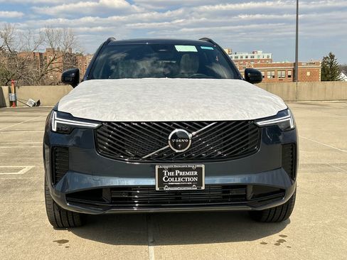 New 2026 Volvo XC90 T8 Ultra w/ Protection Package Premier AWD/4WD image 6