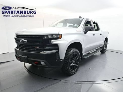 Used 2021 Chevrolet Silverado 1500 LT Trail Boss w/ Bed Protection Package AWD/4WD image 3