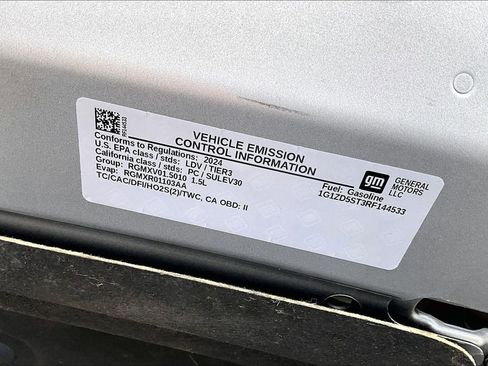 Used 2024 Chevrolet Malibu LT FWD image 35
