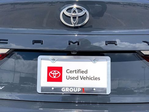 Used 2025 Toyota Camry SE FWD image 10