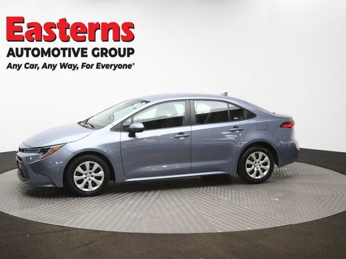 Used 2024 Toyota Corolla LE image 56