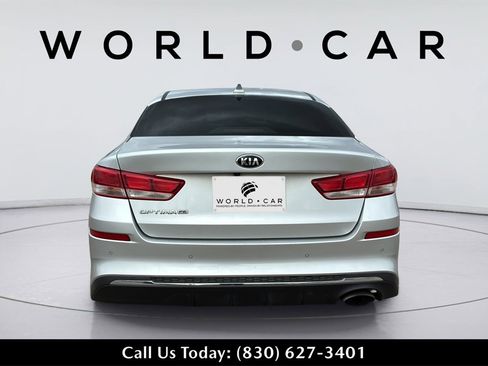 Used 2020 Kia Optima LX image 13