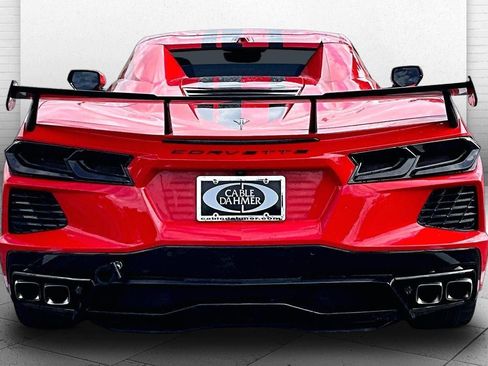 Used 2024 Chevrolet Corvette Stingray Preferred Conv w/ Z51 Performance Package RWD image 3