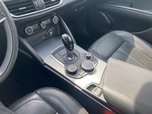 Used 2018 Alfa Romeo Stelvio Sport w/ Quick Order Package 22J Sport image 24