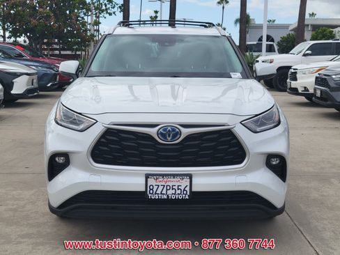 Used 2022 Toyota Highlander Bronze Edition AWD/4WD image 8