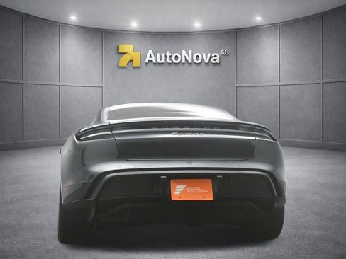 Used 2022 Porsche Taycan 4S image 52
