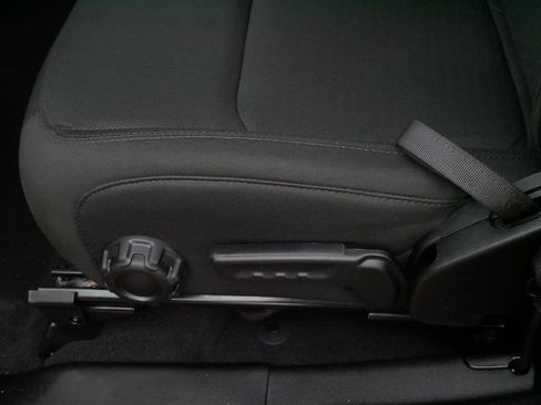 Used 2022 Jeep Wrangler Willys image 20