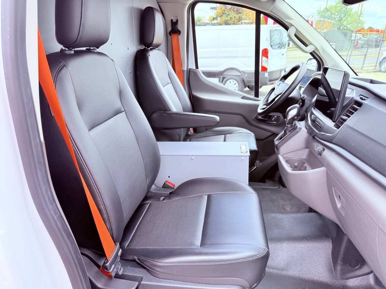 Used 2023 Ford Transit 250 Low Roof w/ Load Area Protection Package RWD image 9