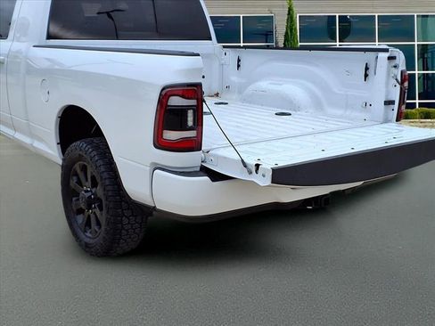 Used 2022 RAM 3500 Big Horn w/ Level B Equipment Group image 30