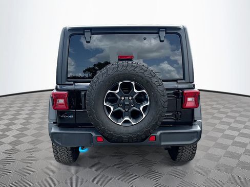 Used 2022 Jeep Wrangler Unlimited Rubicon 4xe w/ Cold Weather Group AWD/4WD image 6