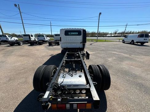 New 2025 Chevrolet Low Cab Forward 5500XD RWD image 72
