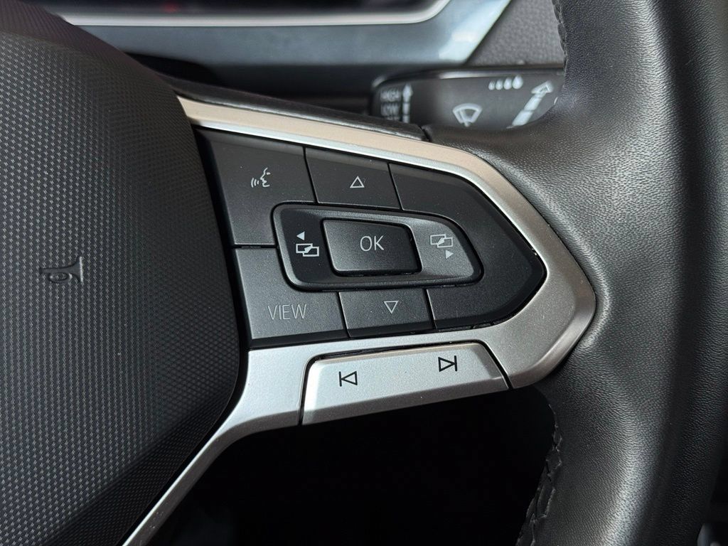 Used 2024 Volkswagen Tiguan Wolfsburg Edition AWD/4WD image 30