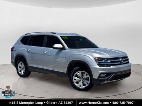 Used 2019 Volkswagen Atlas SE FWD image 1