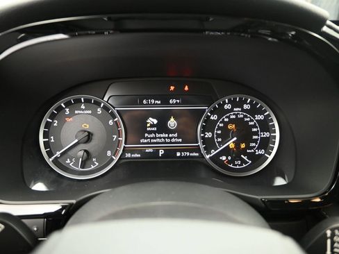 Used 2025 INFINITI QX60 Pure image 14