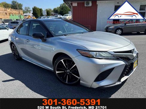 Used 2018 Toyota Camry XSE w/ Driver Assist Package image 1