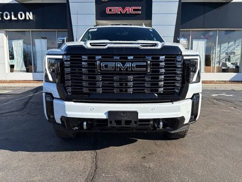 New 2026 GMC Sierra 2500 Denali Ultimate w/ Max Trailering Package image 5