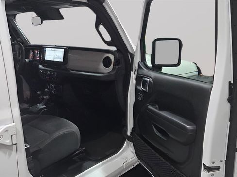 Used 2024 Jeep Wrangler Sport S image 22