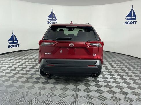 Used 2019 Toyota RAV4 XLE Premium w/ Cold Weather Package image 5