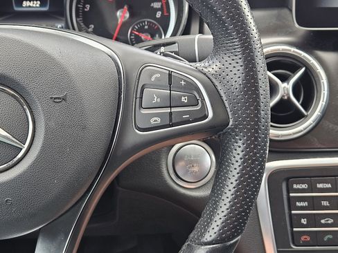 Certified 2019 Mercedes-Benz CLA 250 image 28